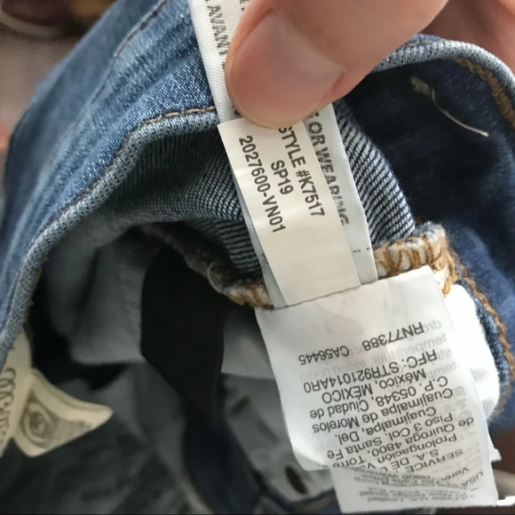 MADEWELL 9" High Rise Skinny Crop Jeans in Delmar Distressed Wash 25 - Picture 9 of 10